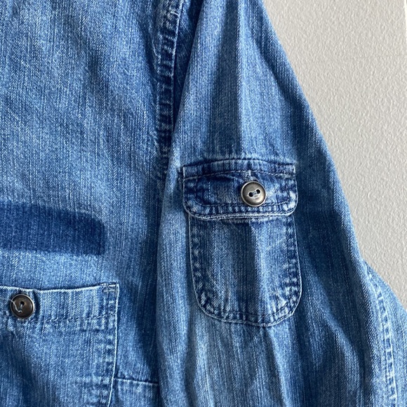 Forever 21 denim button up shirt size L - Picture 7 of 9